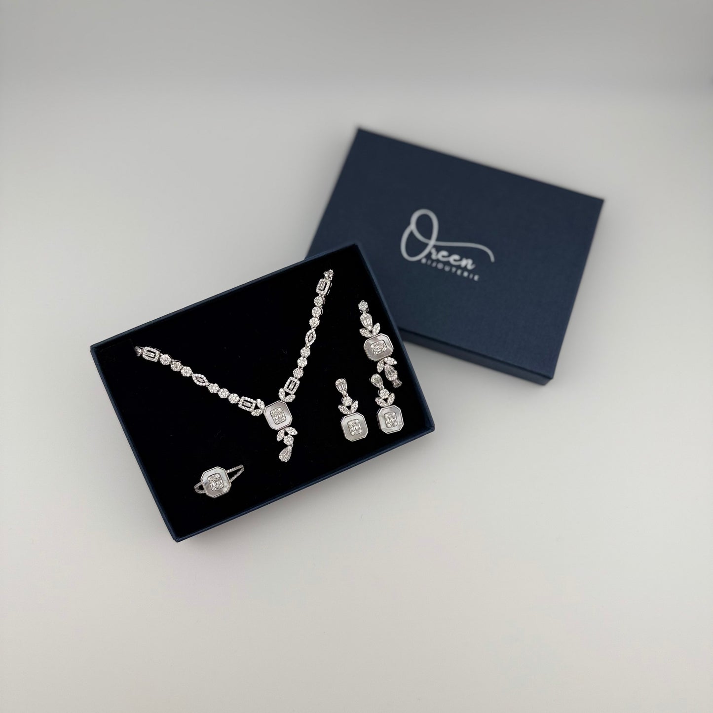 Parure diamantée quatre pièce en Argent 925 & Zirconium Oreen