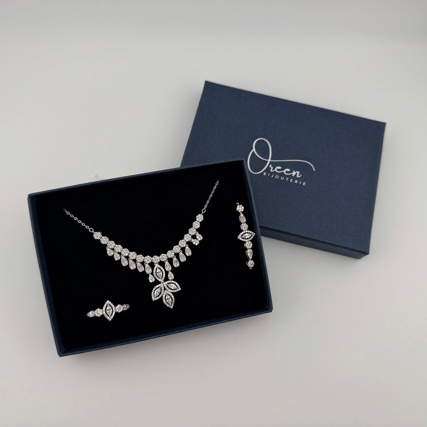 Parure serti pierres de zircon trois pièce Argent 925 Oreen