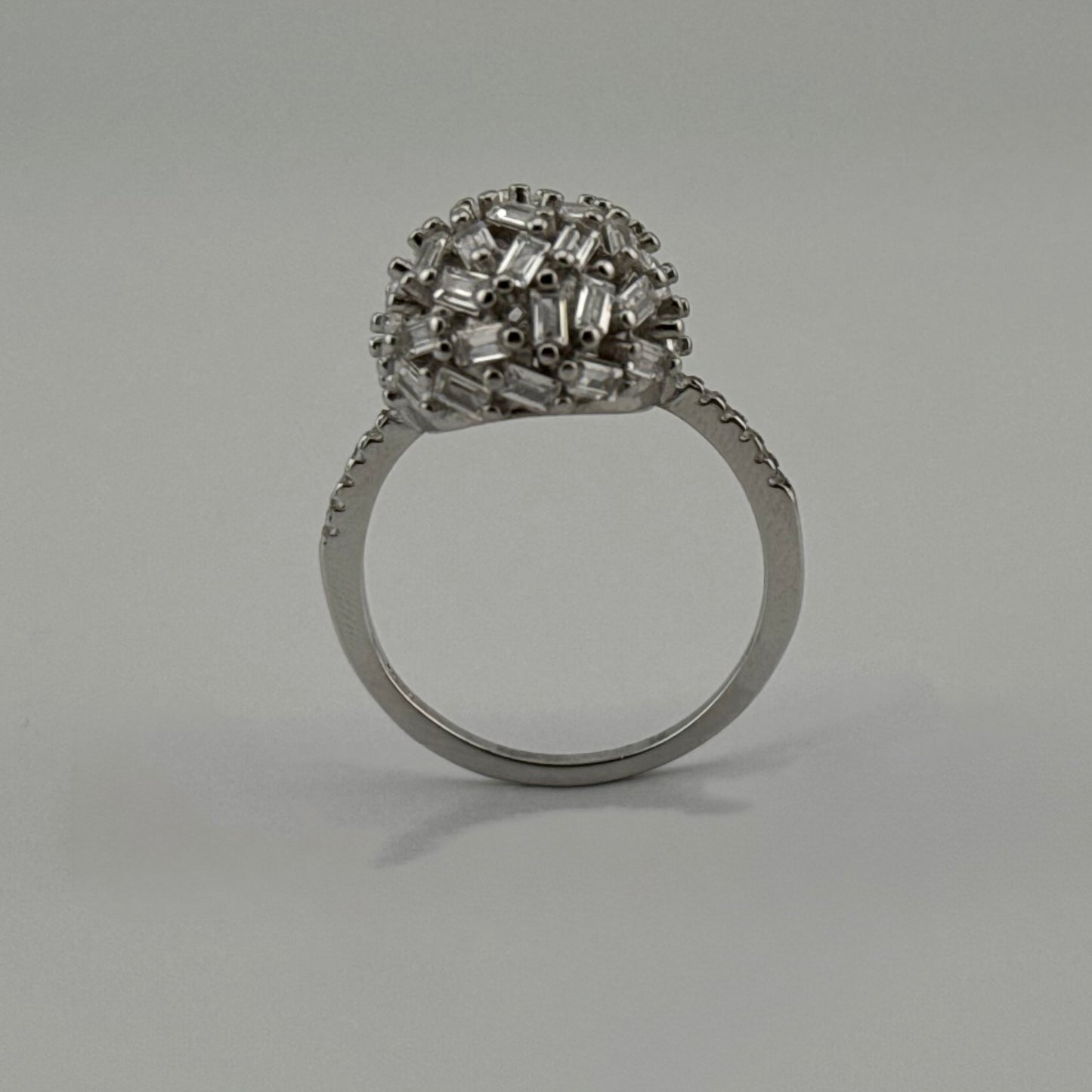 Bague bombée en Argent 925 et Zircons
