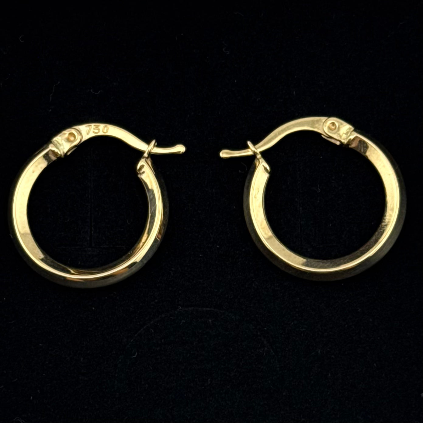 Boucles d'oreilles créoles en Or 750 (18 carats)