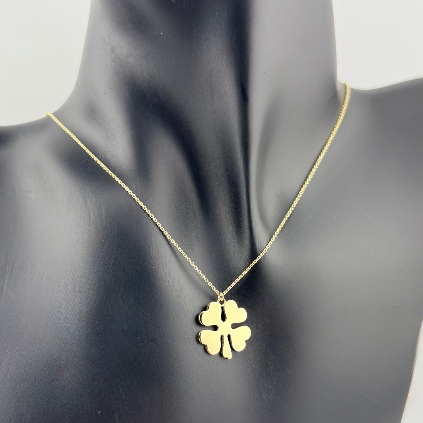Collier trèfle à quatre feuilles en Or 750 (18 carats)